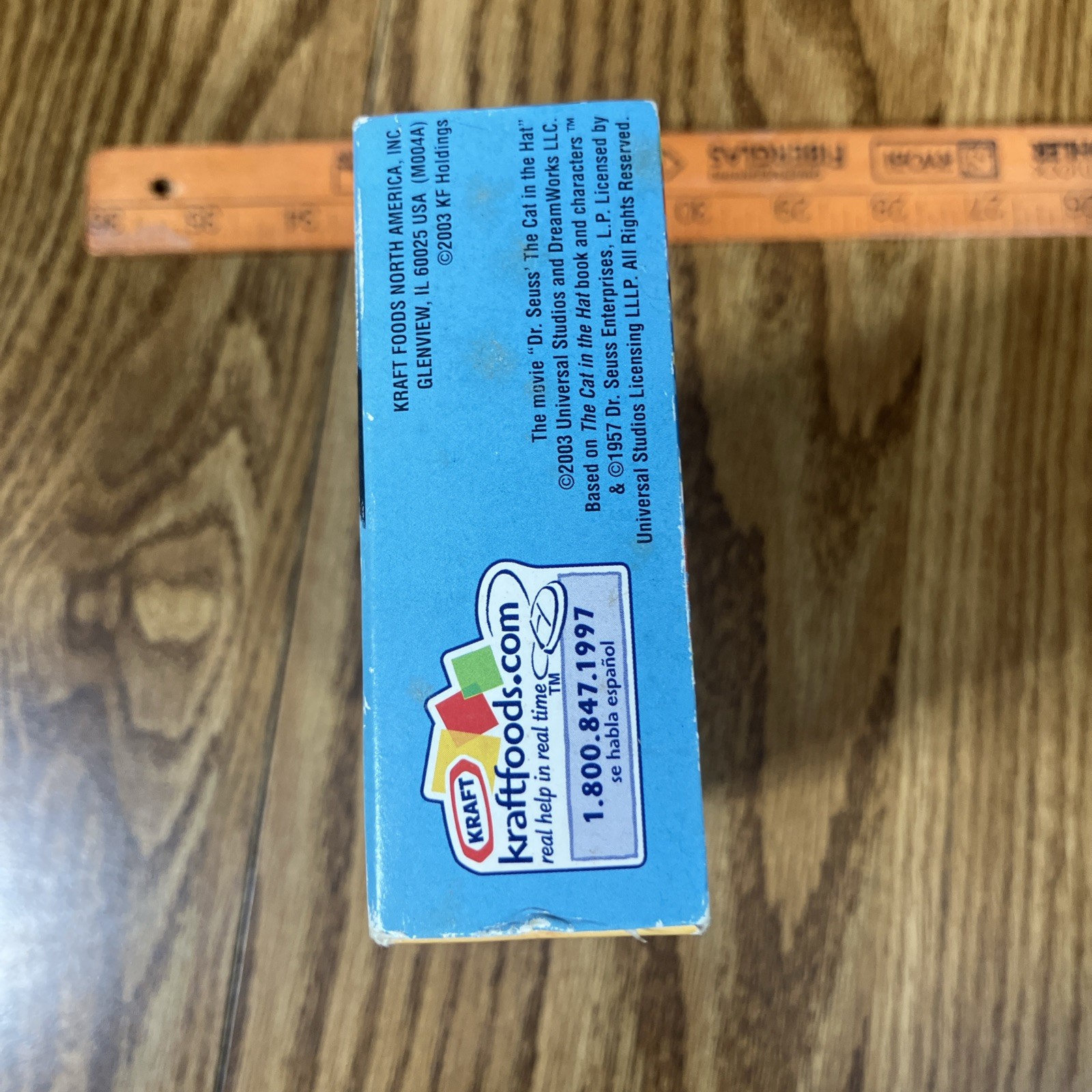 Kraft Macaroni & Cheese Dr. Seuss Cat in the Hat Book Spoon Toy NIP 2003