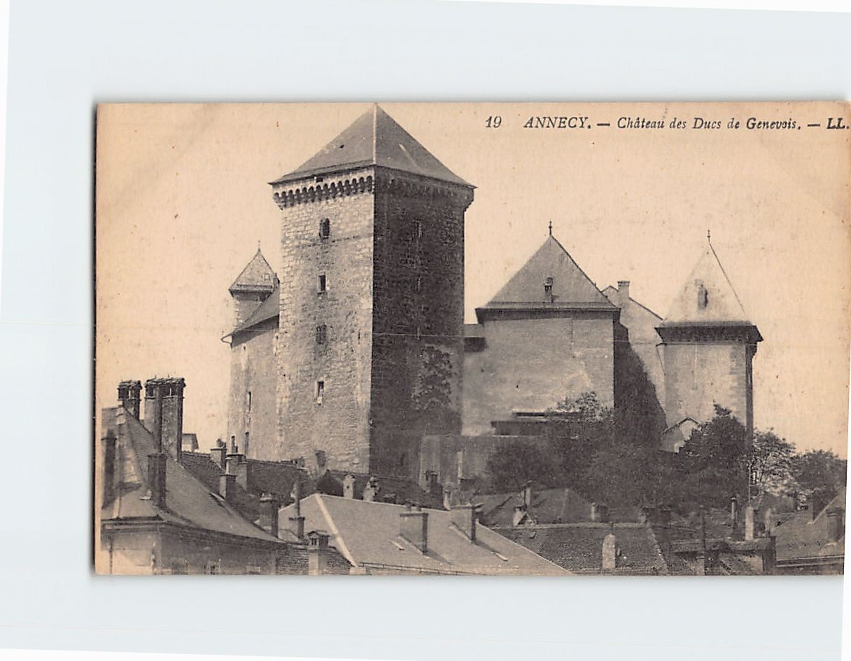 Postcard Château des Ducs de Genevois, in Annecy France