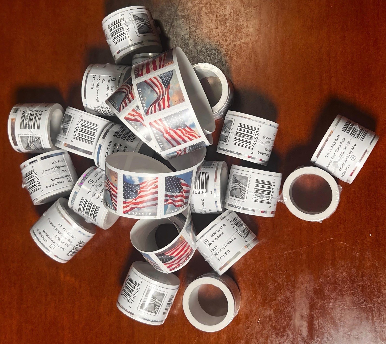 NEWEST 1 ROLLS OF 100 POSTAGE FREE SHIPPING!!!!-100PCS, NEW SEALED!
