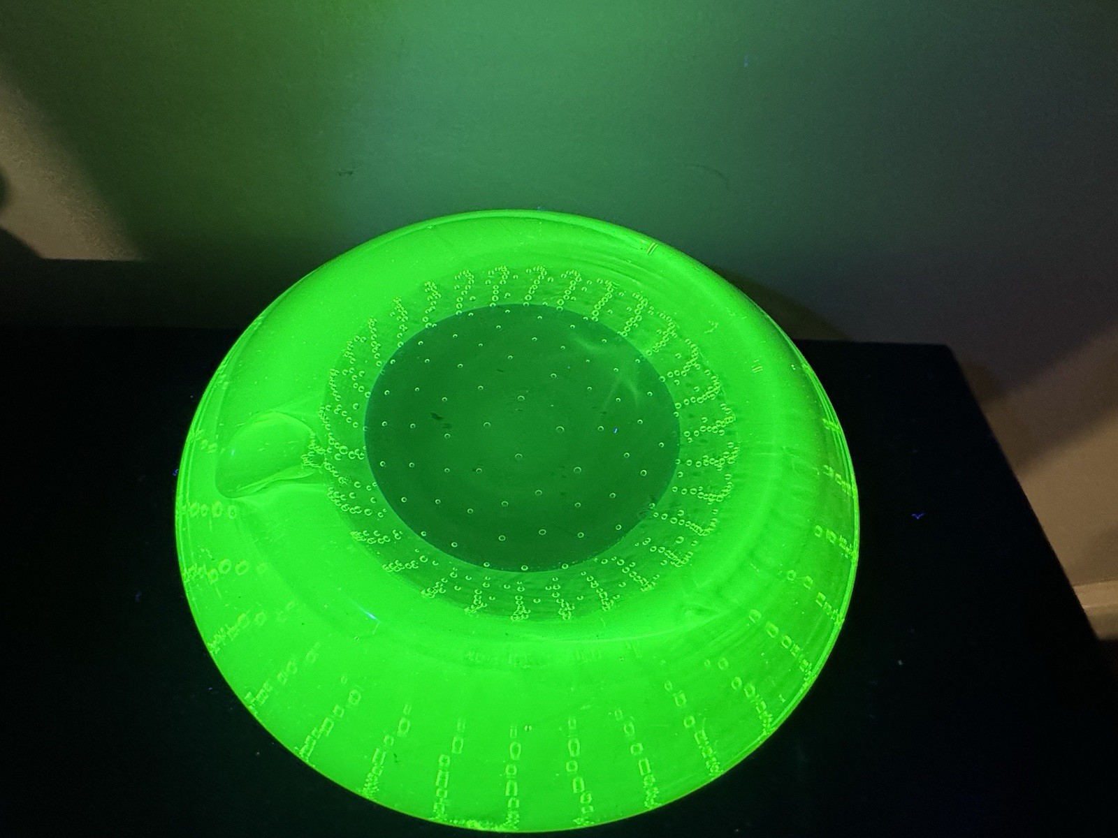Murano Uranium Glass Vaseline And Blue Ashtray 2.6 Pounds 🤩