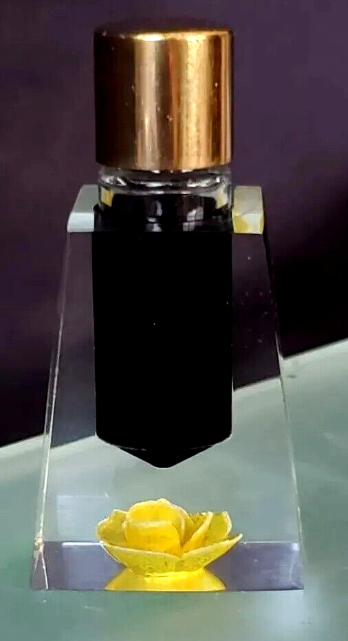 VINTAGE CLEAR & BLACK W. YELLOW FLOWER, LUCITE PERFUME BOTTLE HOLDER W. BOTTLE