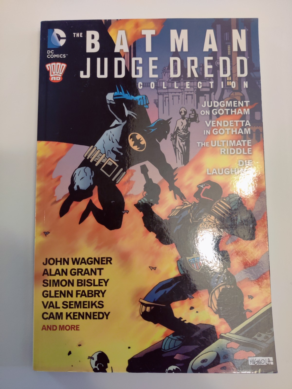 Batman Judge Dredd Collection TPB 1st Print DC/2000AD 2012 OOP FREE SHIPPING
