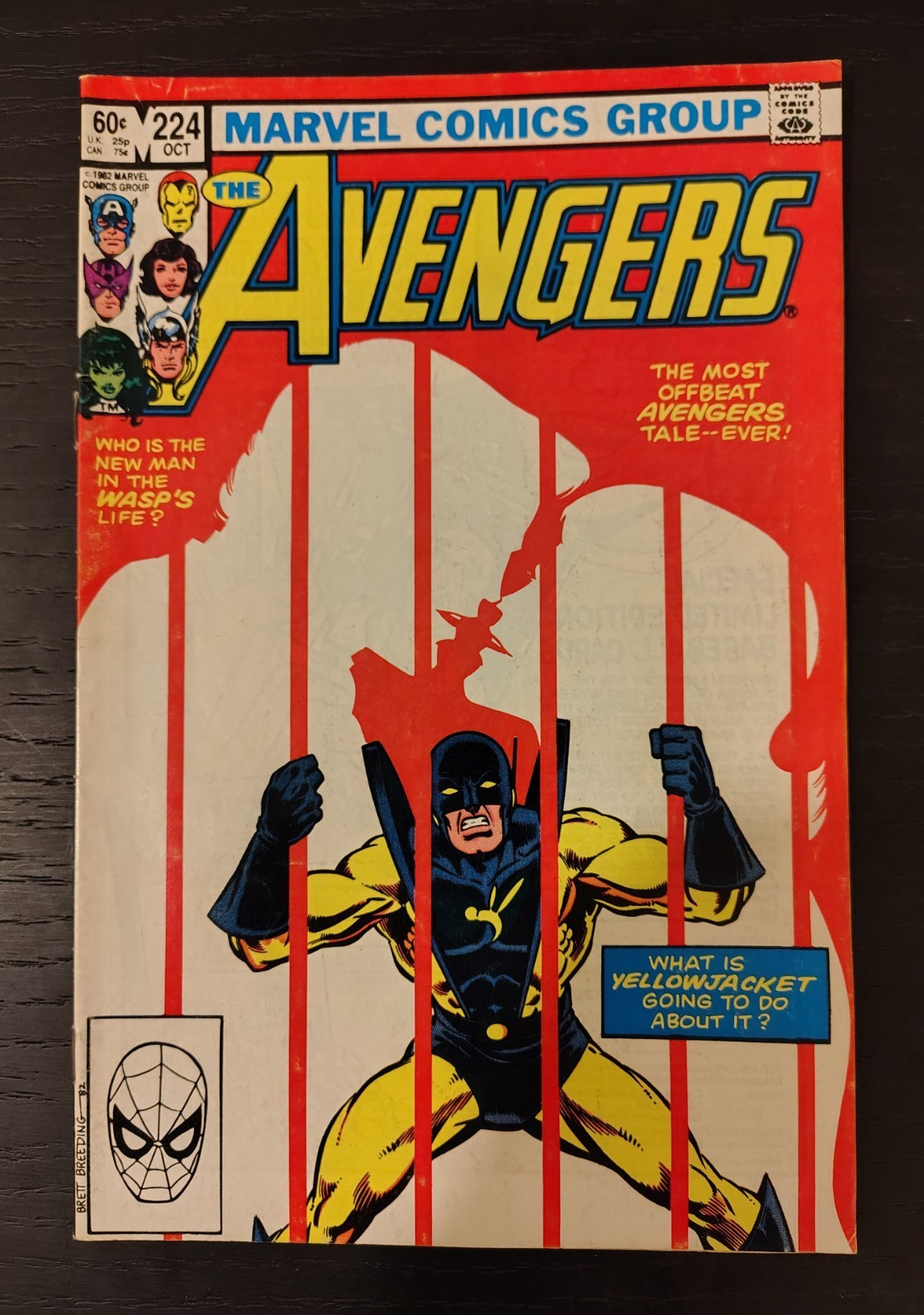 The Avengers #224 (1982) Marvel, Captain America Iron Man Hawkeye