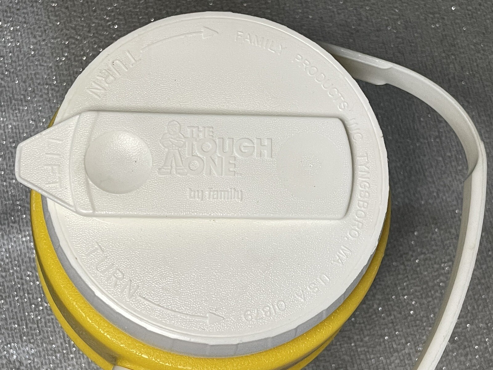 1980’s “Wix Filter” The Tough One by Family YELLOW Retro Cooler Jug NOS