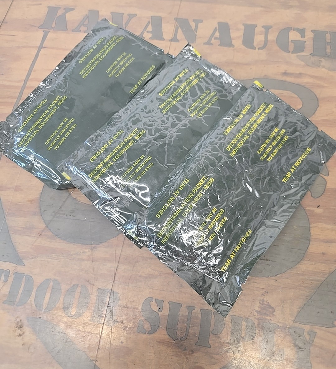 Not Salty 3 M-295 US MILITARY EQUIPMENT DECONTAMINATION KIT MITT PACKETS SEALED