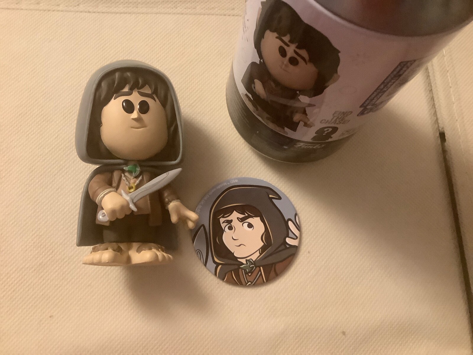 Funko Soda Pop Vinyl Figure – Frodo Baggins [Hooded] – LE 1,583 – CHASE