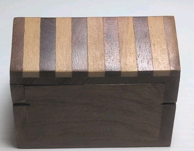 Archana Handcrafted Wooden 3″ Nesting Box S34