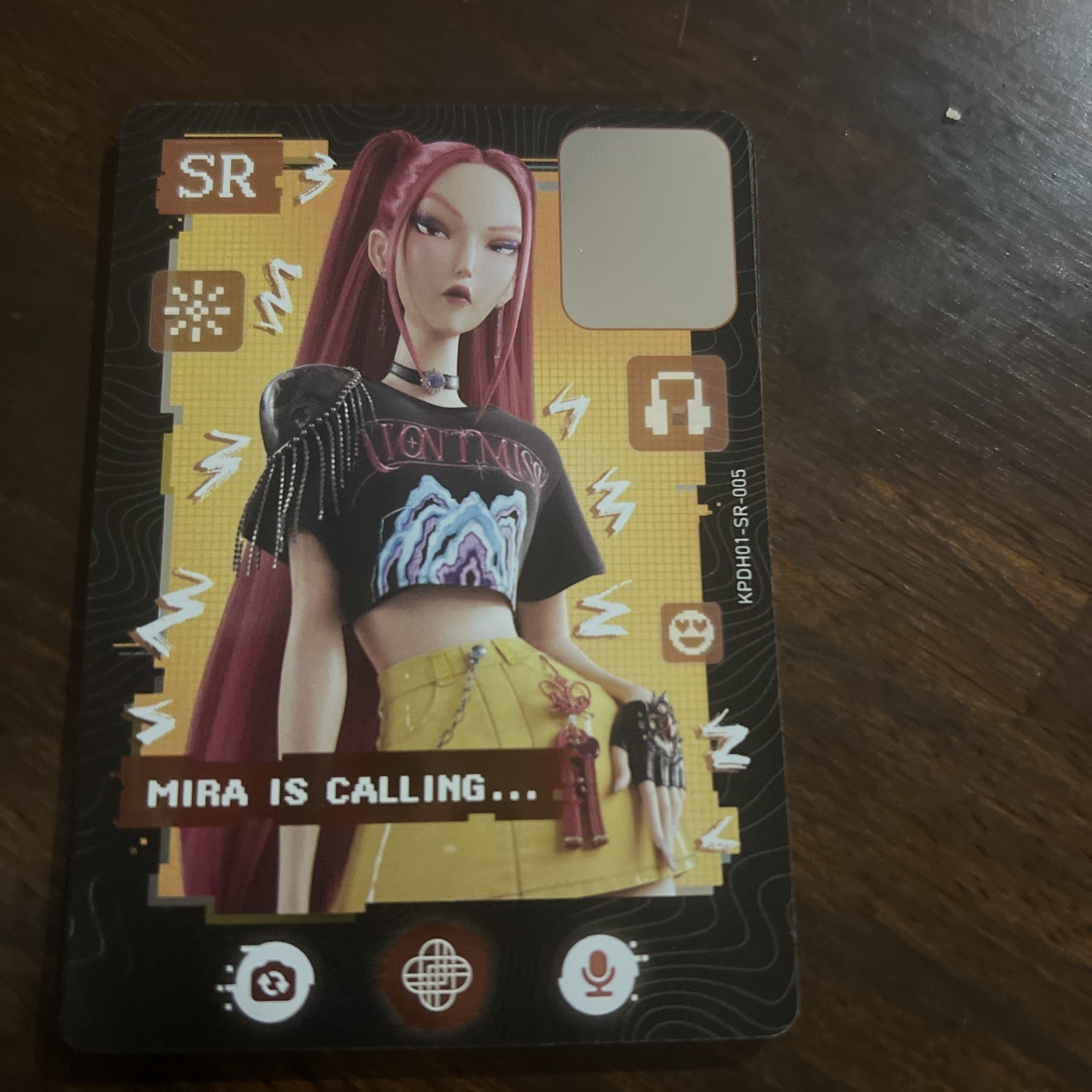 Mira is Calling… – 2023 Kayou KPop Demon Hunters Trading Cards #KPDH01-SR-005