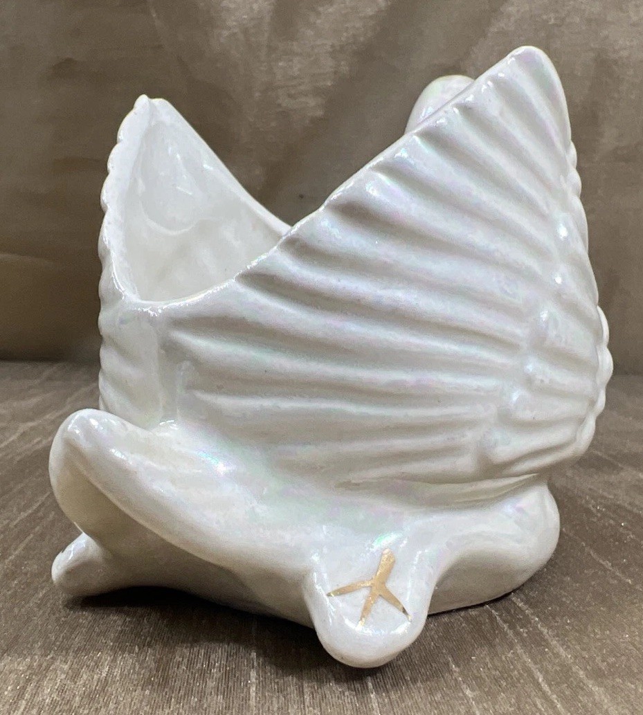 Vintage Iridescent MCM Swan Planter with Gold Beak & Feet Bottom Stamped “435”