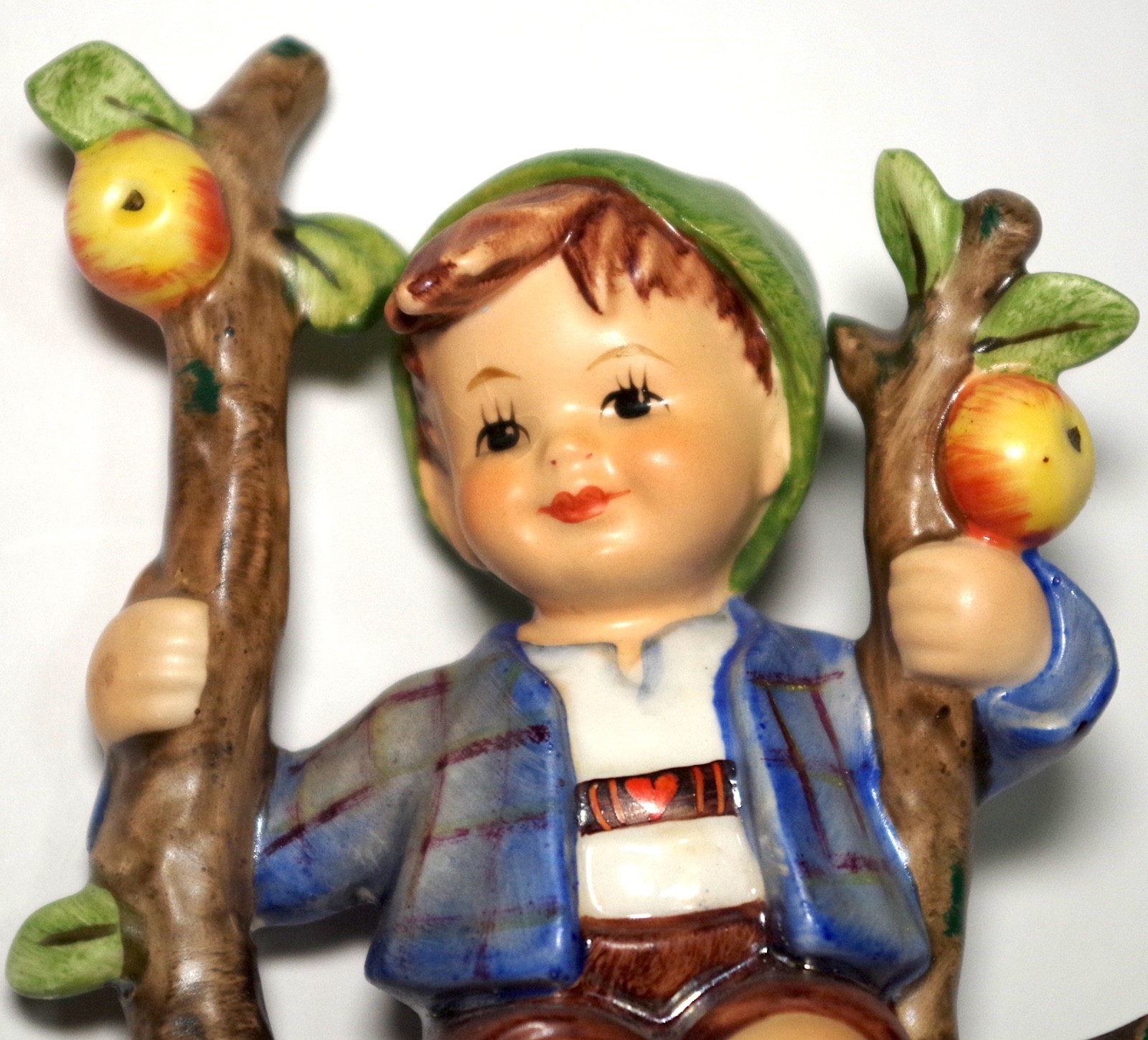 Hummel Apple Tree Boy TMK 3 6 Inches Tall with Original Paper Label