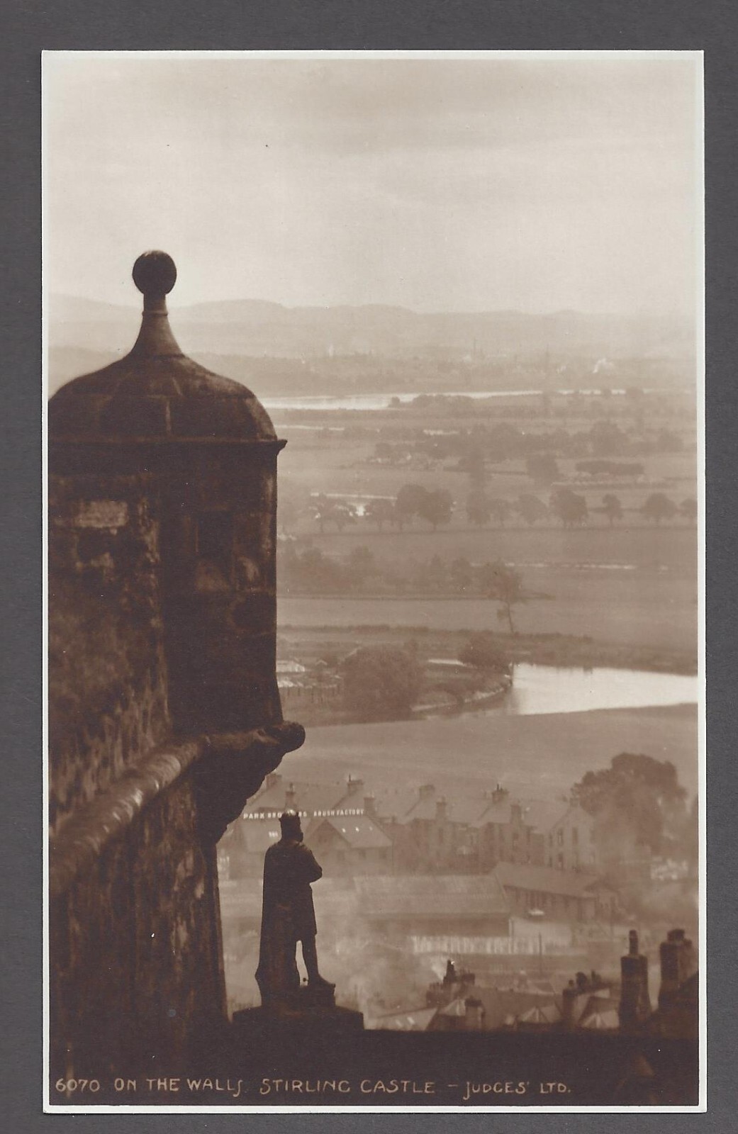 #6070 On The Walls Stirling Castle Scotland Judges Ltd Postcard Picture Hastings
