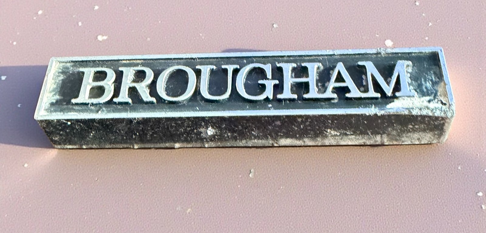 1977–1979 Cadillac DeVille Fleetwood Brougham Sail Panel Emblem 497664