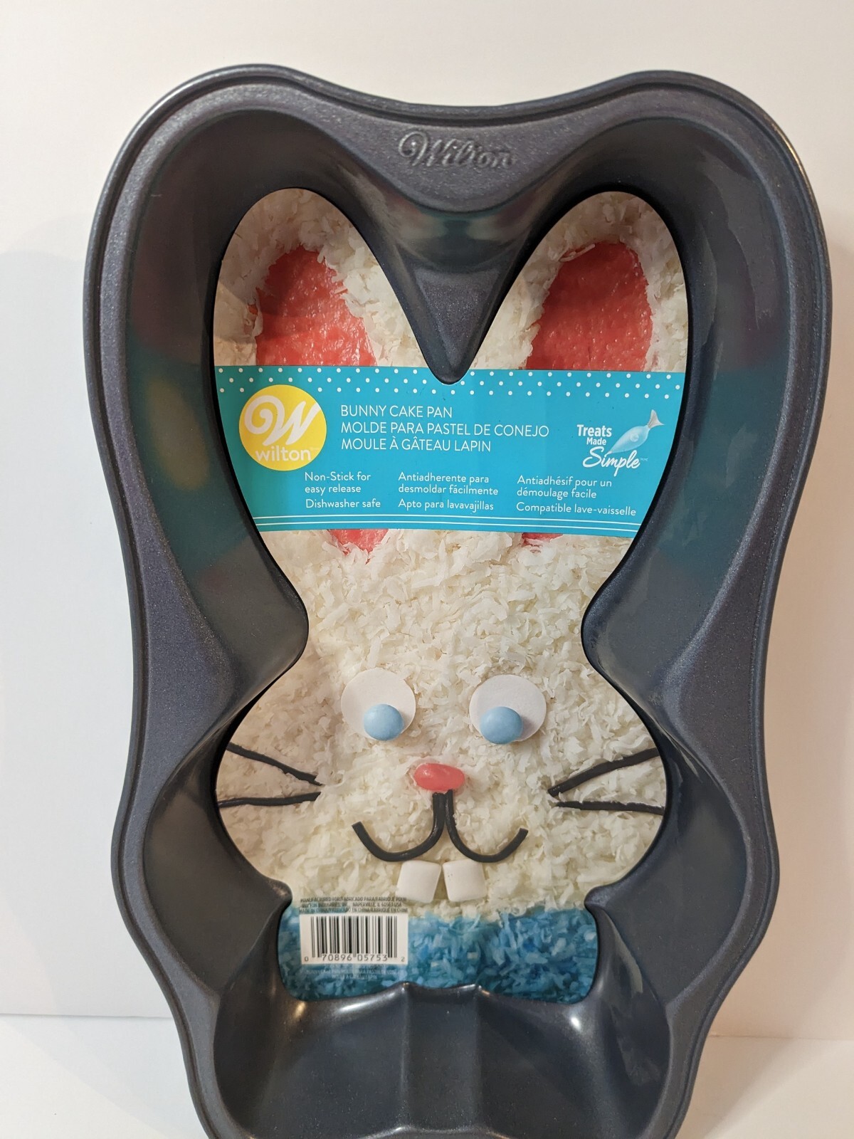 Wilton Easter Bunny Cake Pan Baking Mold Form Quick Release Non-Stick Metal