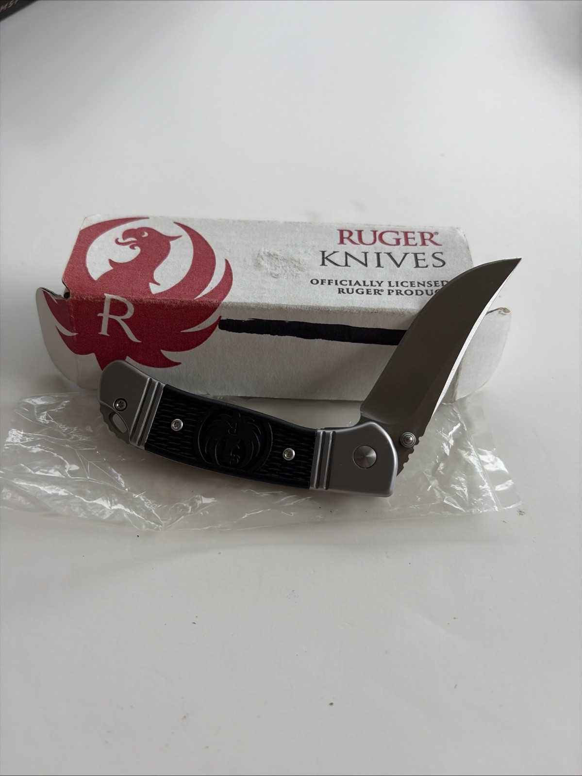 Ruger CRKT R2303 Hollow-Point Compact Onion Design Frame Lock Pocket Clip