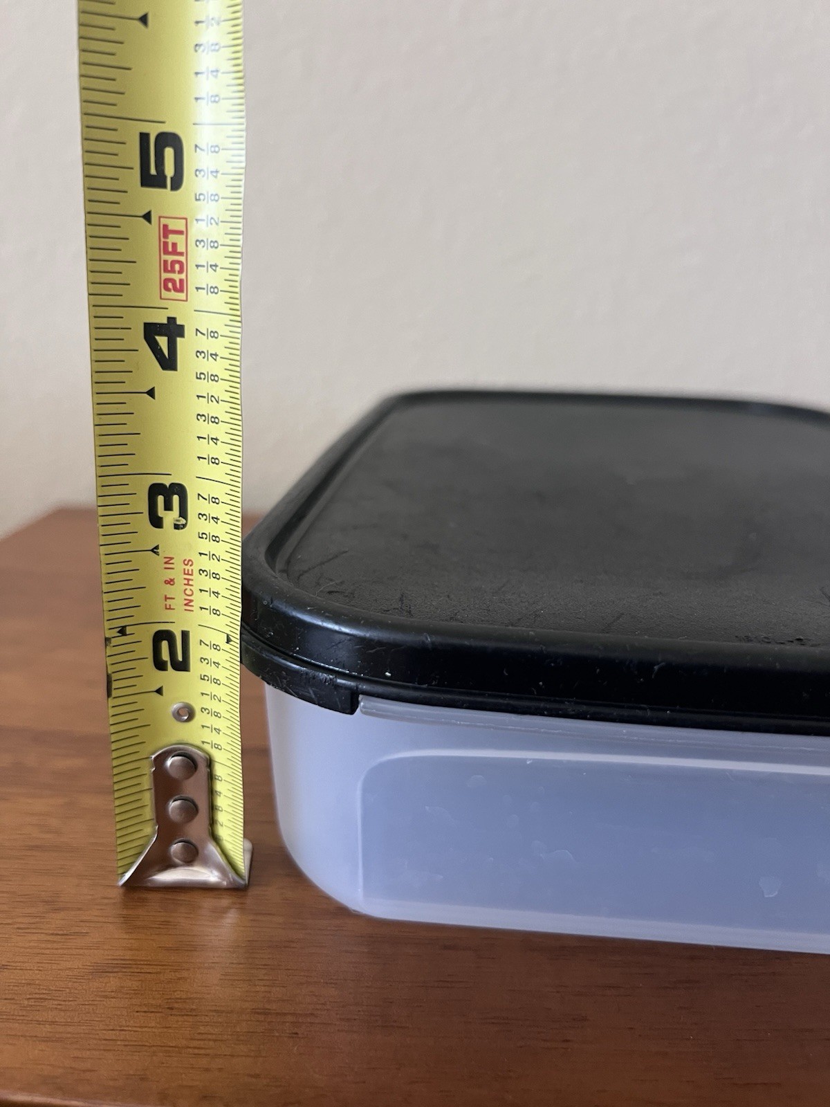 Set of 5 Tupperware Modular Mates Rectangular Containers Black Seals 8.5 Cups