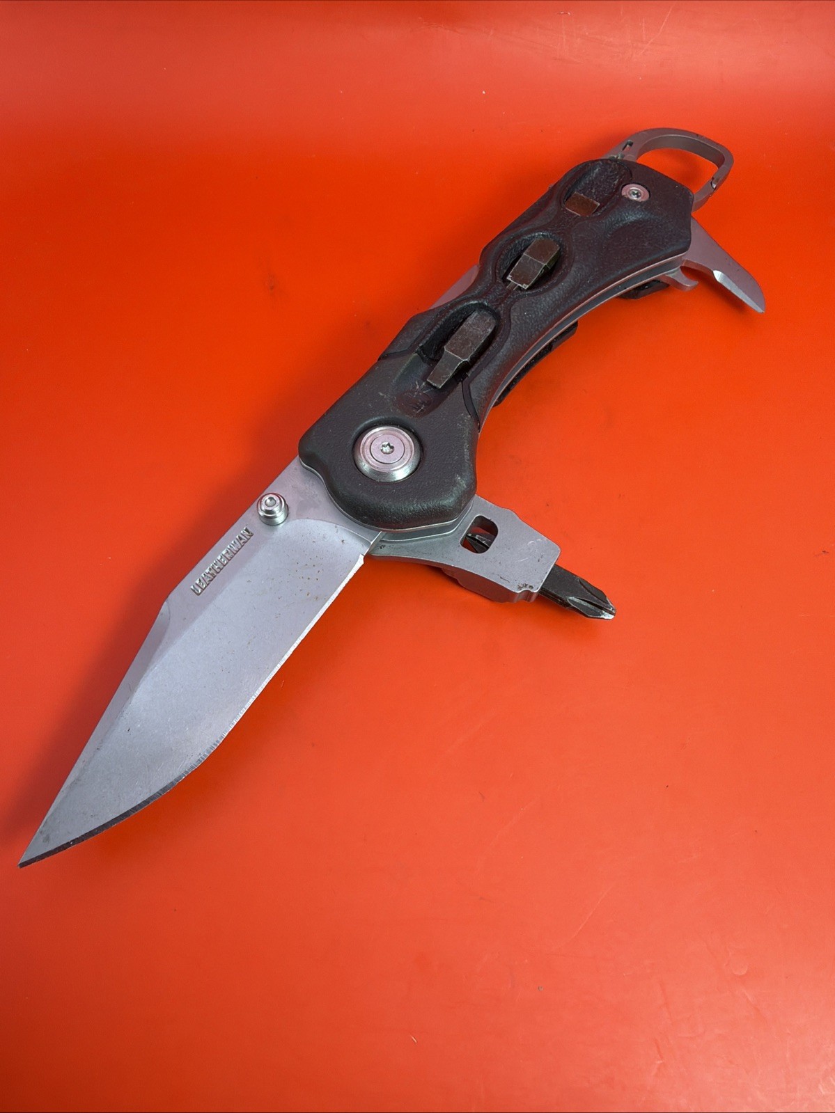 Leatherman H502 Locking Blade Knife w/ 3 Bits Carabiner Multi Tool – Retired