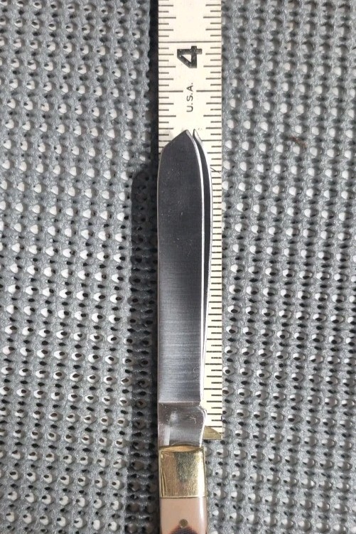 Schrade Old Timer Taylor Brands LLC 940T 2 Blade Gunstock Trapper Pockeknife
