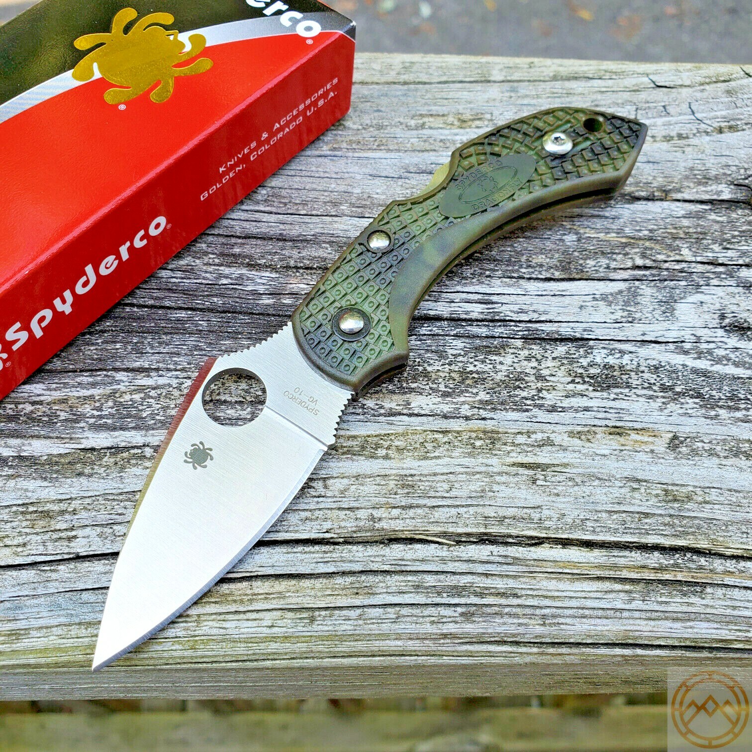 Spyderco Dragonfly 2 Lockback Folding Knife 2.25″ VG-10 Blade Camo FRN Handle