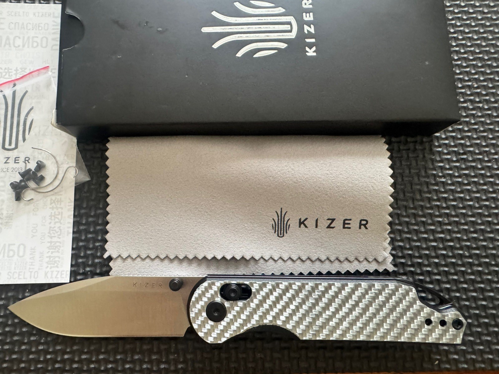 Kizer Assassin Folding Pocket Knife Nitro-V Blade G10 Carbon Handle V3549A3
