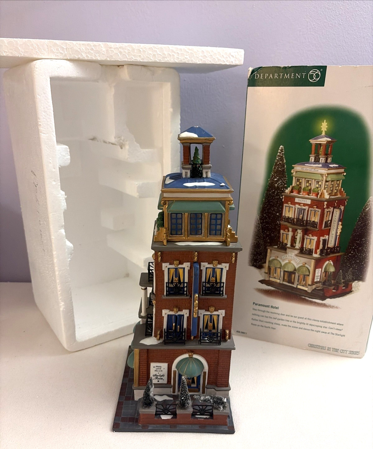 Dept 56 Christmas In The City Paramount Hotel 56.58911 Heritage Villag 2000 READ