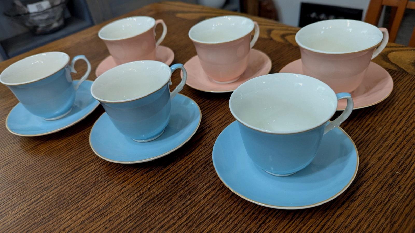 New TEA CUPS/SAUCERS – Pink & Blue – Premium Selection Lot of 6 BEAUTIFULL!!