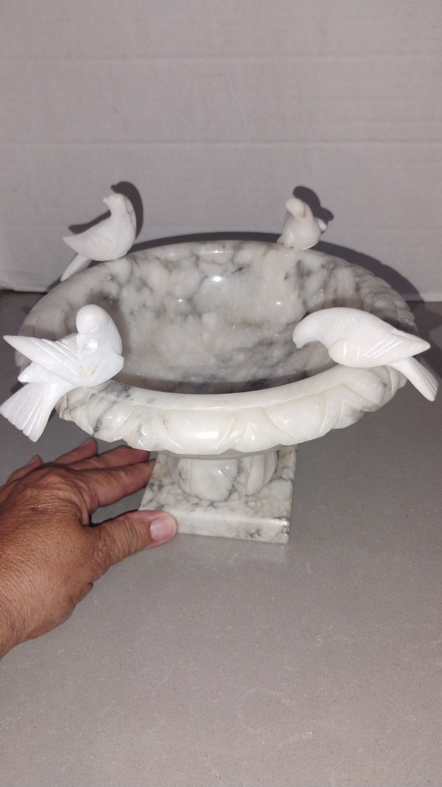 Large Vintage Italian Hand Carved Alabaster Bird Bath With 4 Doves 8 In.