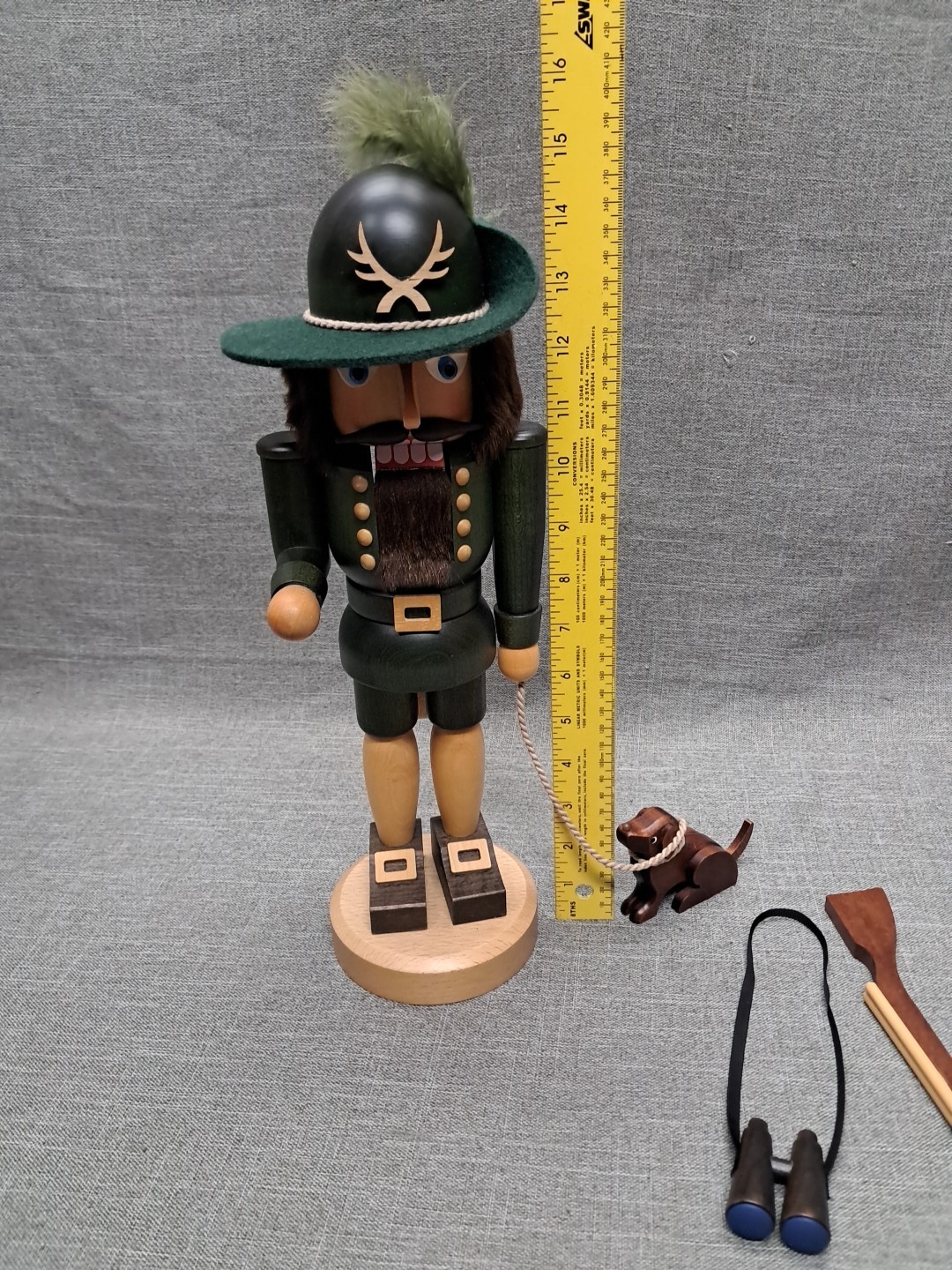 Christian Ulbricht 15″ Nutcracker Bird Watcher Duck Hunter With Dog Read Descrip