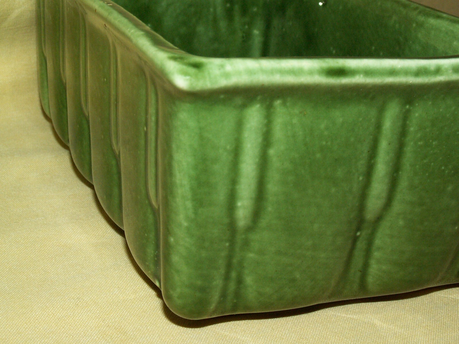 Green Planter USA CP-3006 Rectangular Rectangle With 3 Runners Vintage Retro