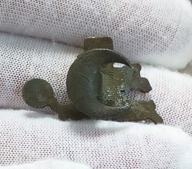 Father William mascot Younger’s Beer c1920s/1930s Metal Detecting Find (386)