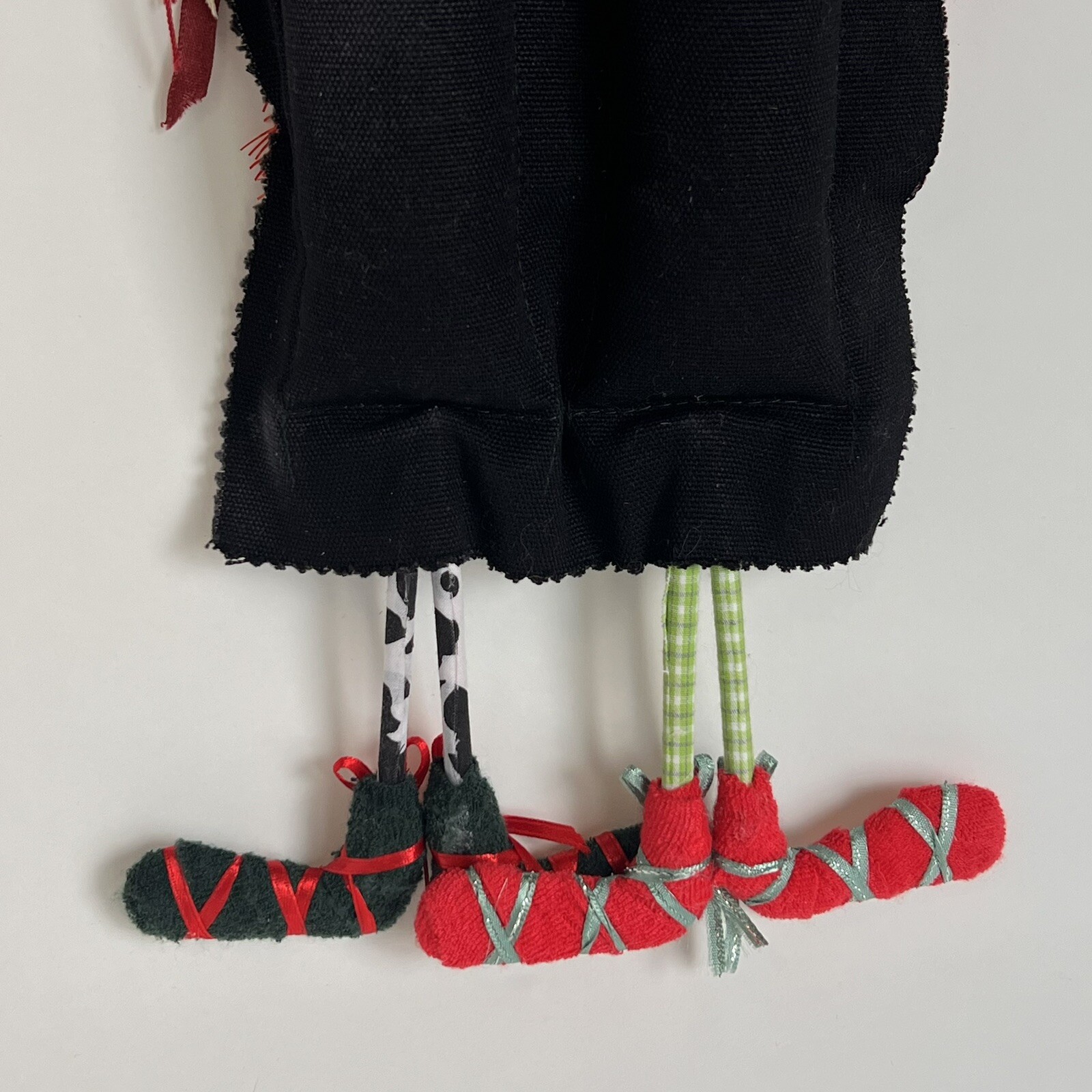 Silvestri Ruby Lips Studio “Girlfriends” Cloth Dolls Wall Hanging Whimsical Cute