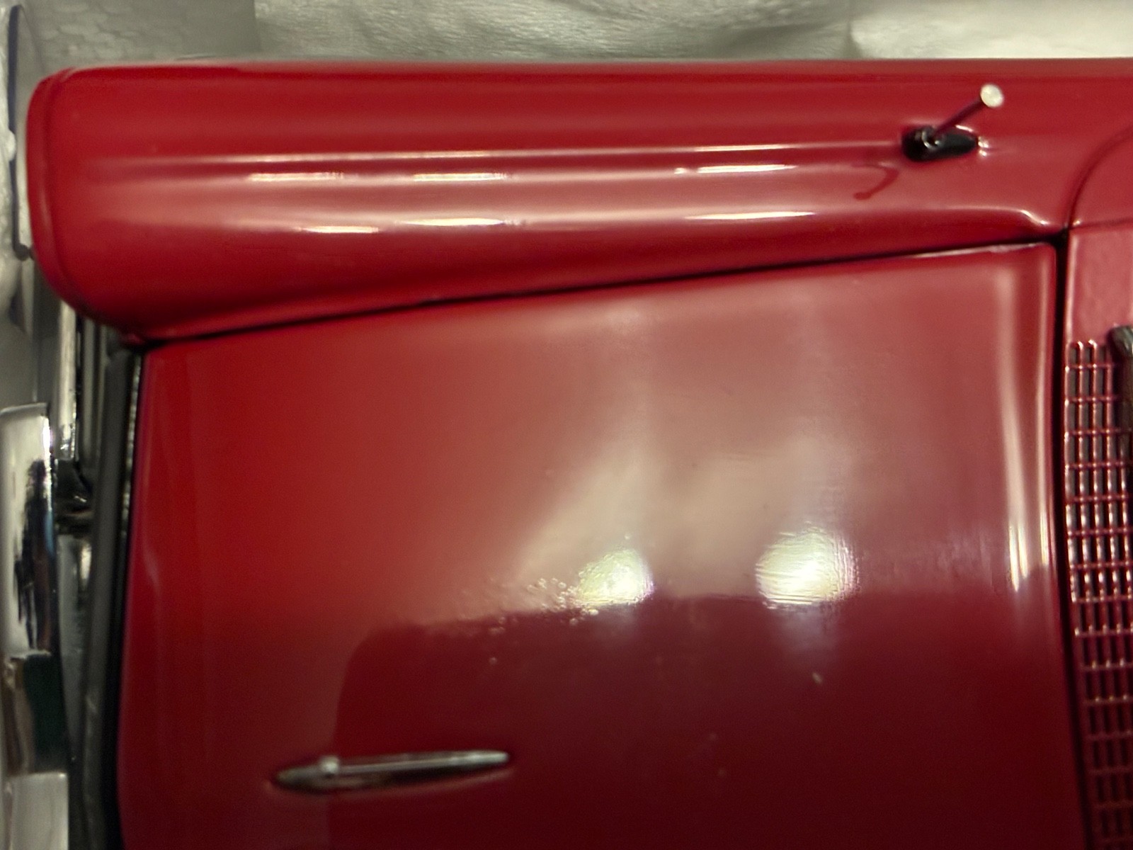 Danbury Mint 50th Ann. ~ 1957 FORD FAIRLANE 500 SKYLINER undisplayed with box