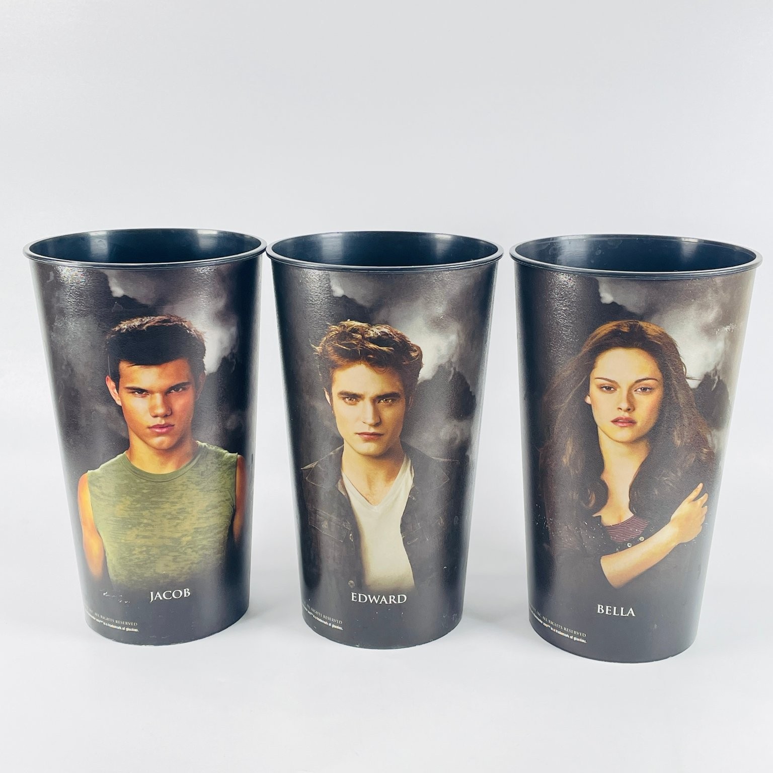 Twilight Saga Eclipse Movie Cups Set of 3 Vitaminwater 48oz Plastic Tumbler 7.5″