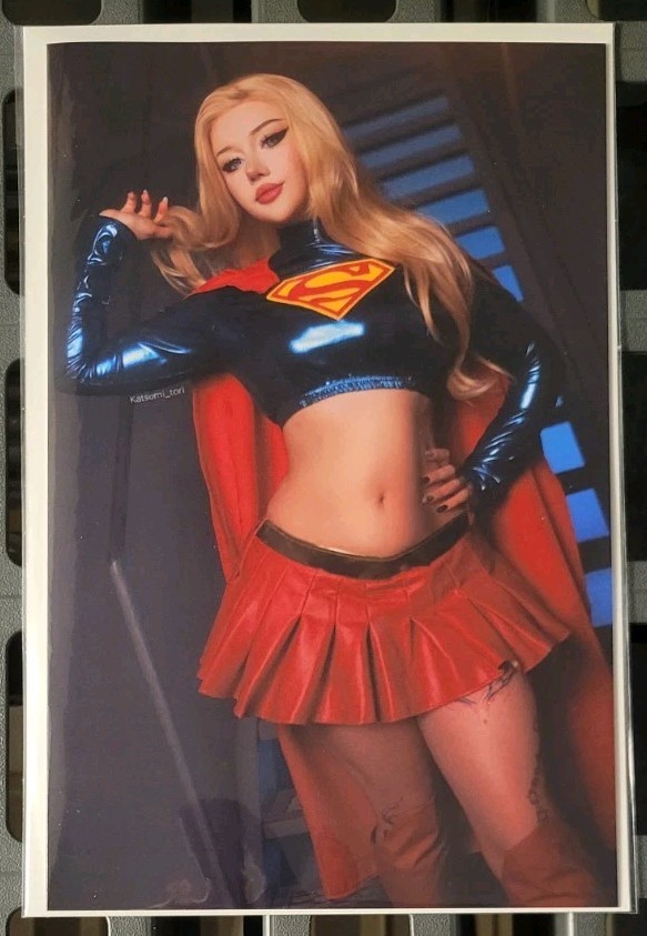 Bigg Pigg Origin Story #1 Katsumi Tori Supergirl Cosplay Excl Virgin Cover – NM