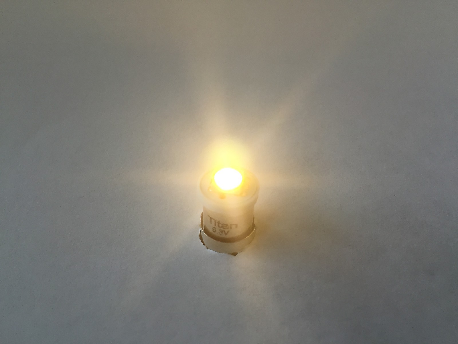 (10 Pack) – 6.3 Volt LED Bulb 1 SMD 555 Wedge Base (T10) Pinball – WARM WHITE