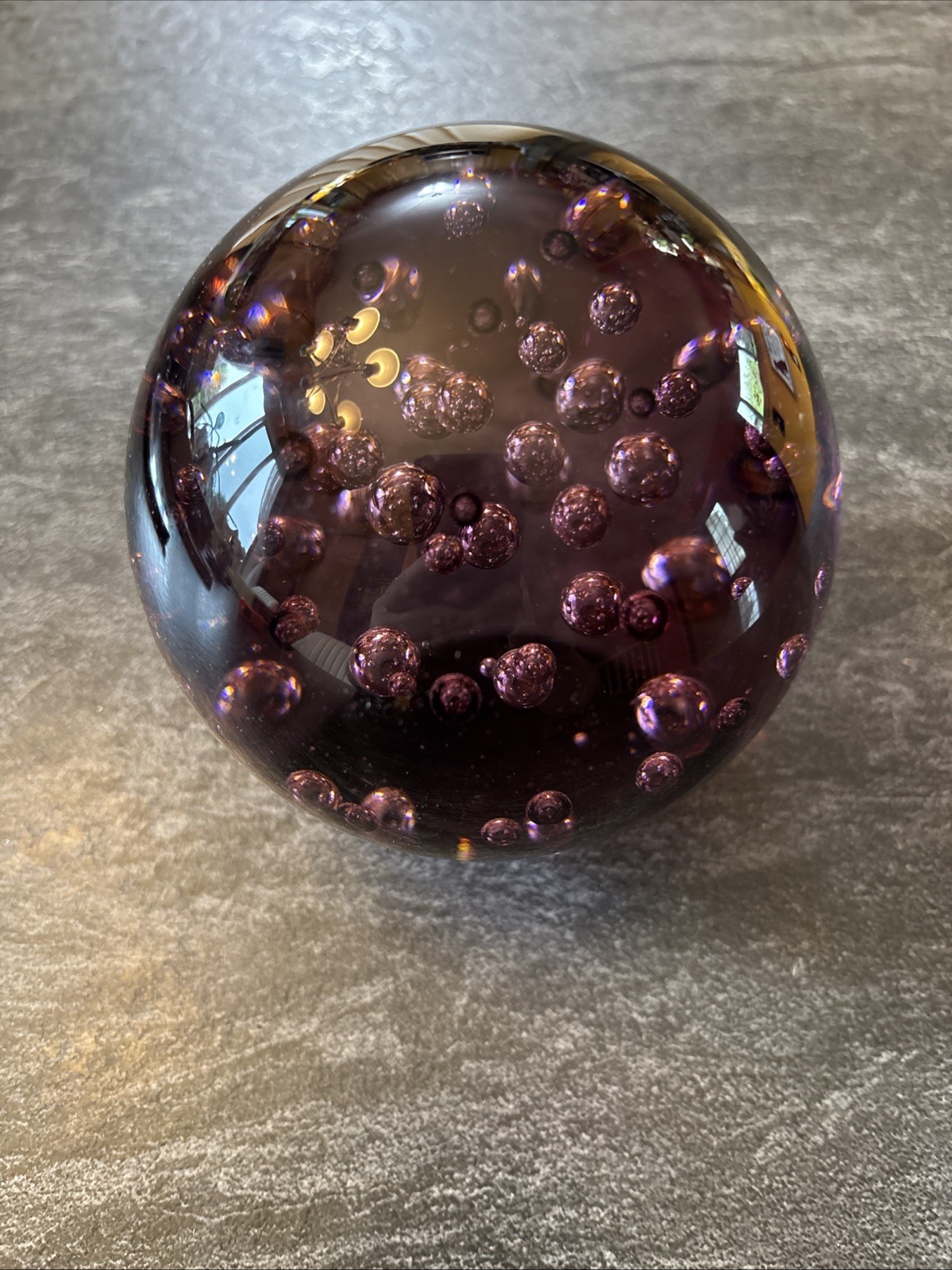 Vintage Round Purple Controlled Trapped Bubble Paperweight 4.5” EUC #DD