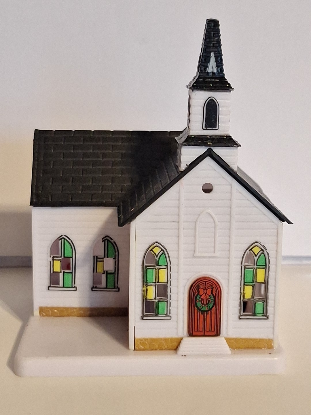 4 Cobblestone Corners Minatures, Church, School, B & B, Firehouse L.E.D. B.O.