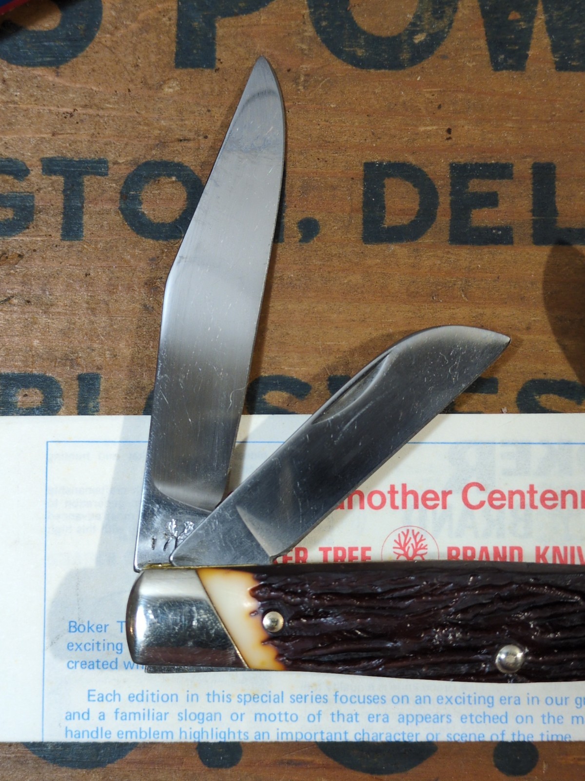 Boker USA Pocket Knife Great American Story “Thirteen Colonies”, Original Box