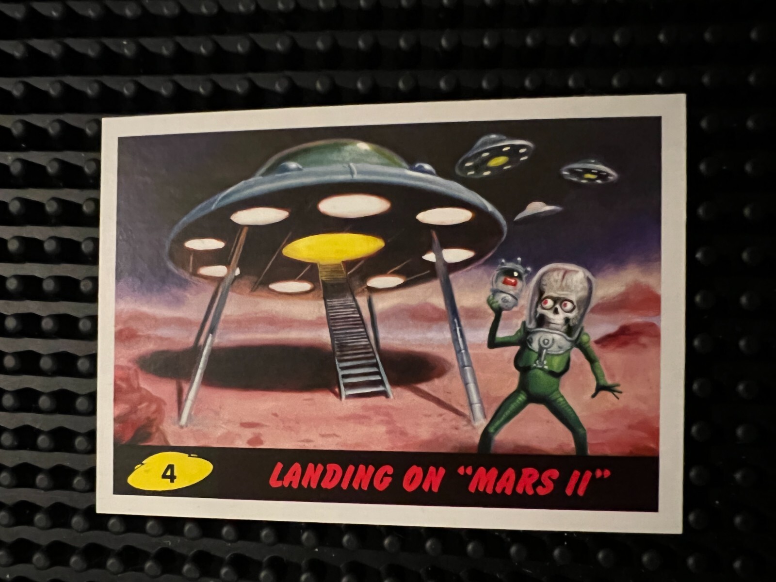 2017 Topps Mars Attacks The Revenge Complete Your Set U Pick