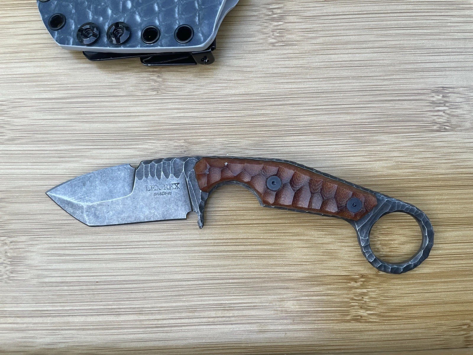 Lex Rex Customs – Custom Ringtail – EDC fixed blade