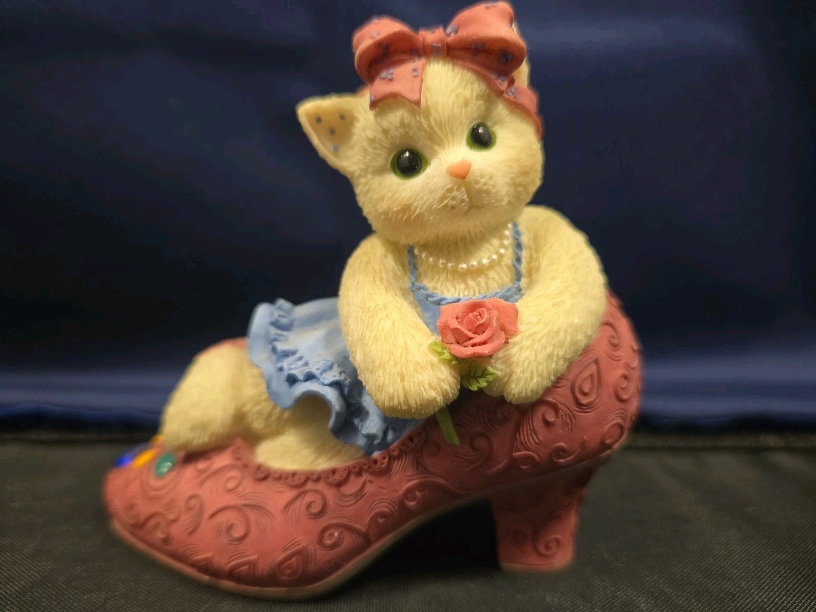 Enesco Calico Kittens Figurine “It’s Not Easy To Fill Your Shoes” #314501 w/ Box