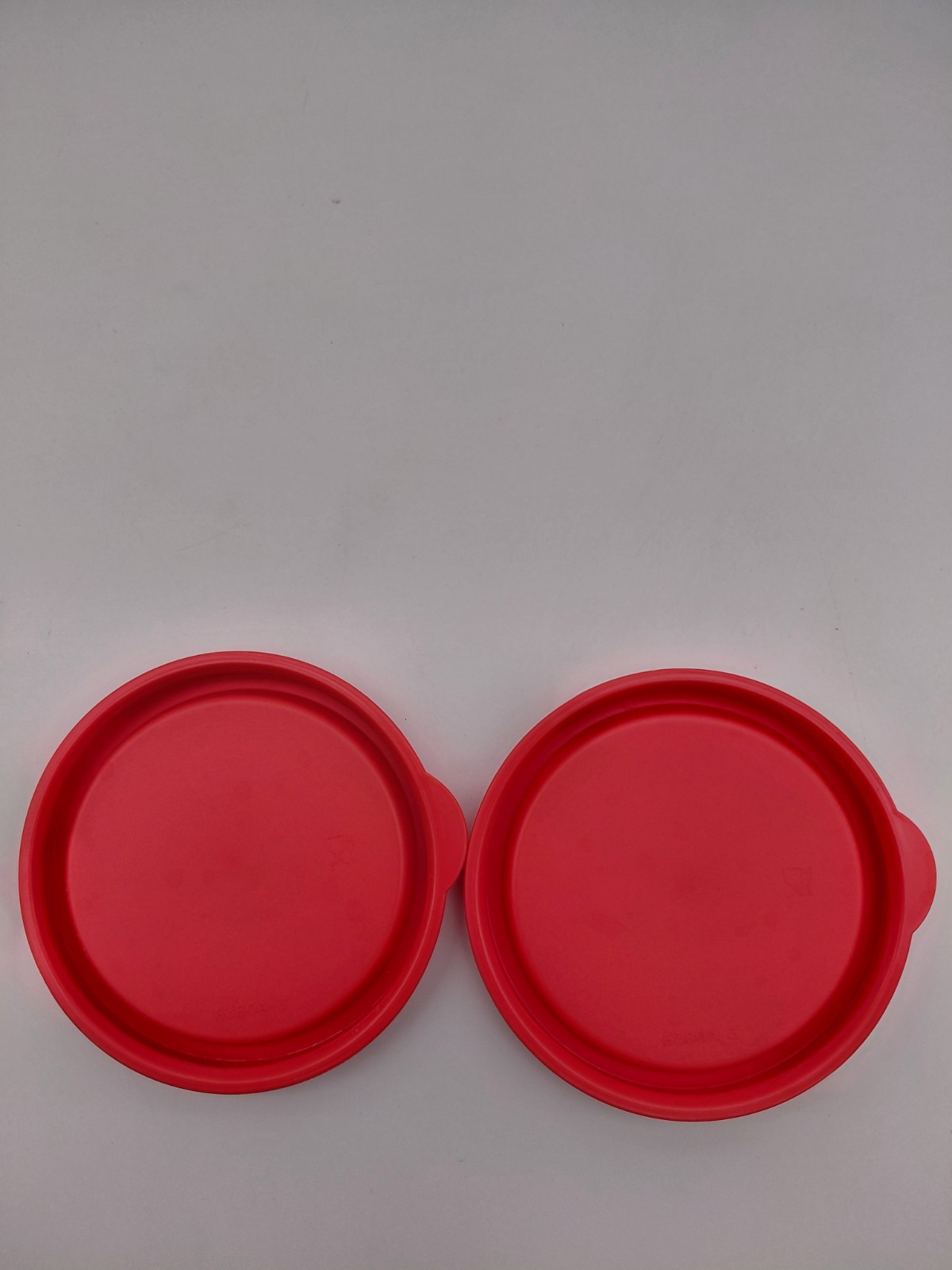4 Tupperware Small Coral Red Replacement Lids 3″ Snack 6380A-3, 6380A-6, 6380A-2