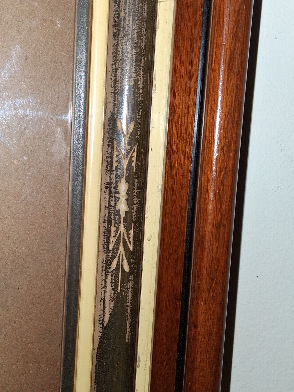 Antique Victorian Shadow Box Frame. Walnut And Gesso