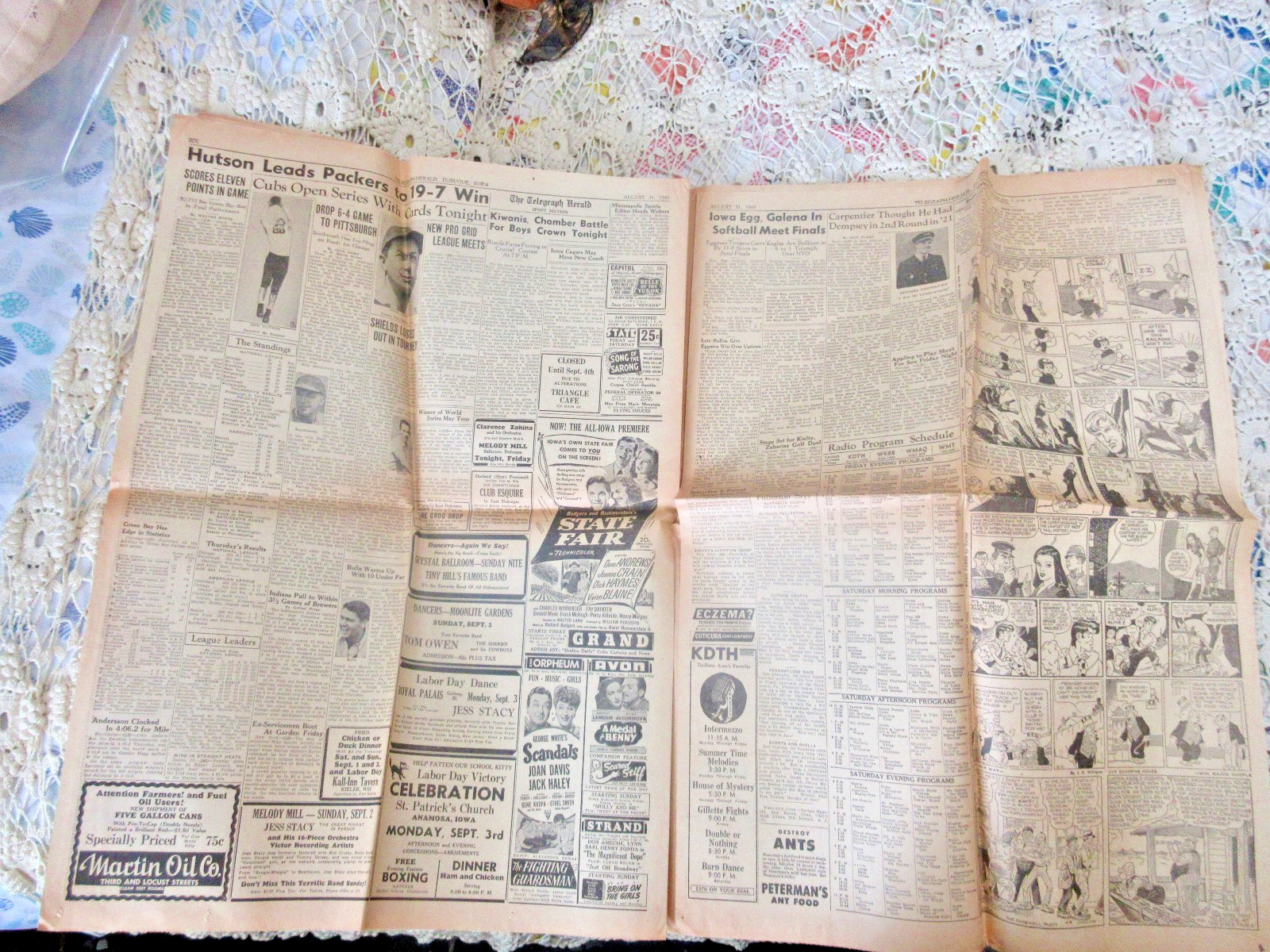 Newspaper WWII WW2 Dubuque T- Herald August 31 1945 WAR PHOTOS DON HUTSON PACKER