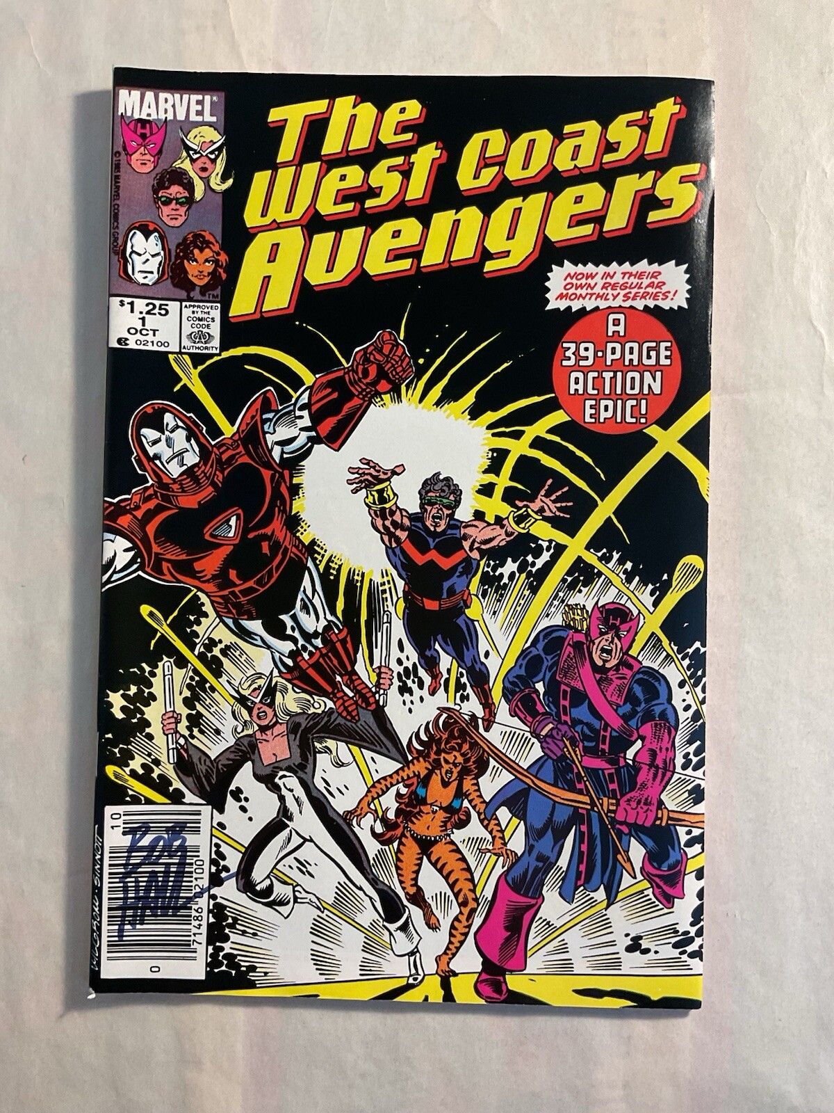 West Coast Avengers #1 First Issue In Series Bob Hall Signature Marvel 1985.