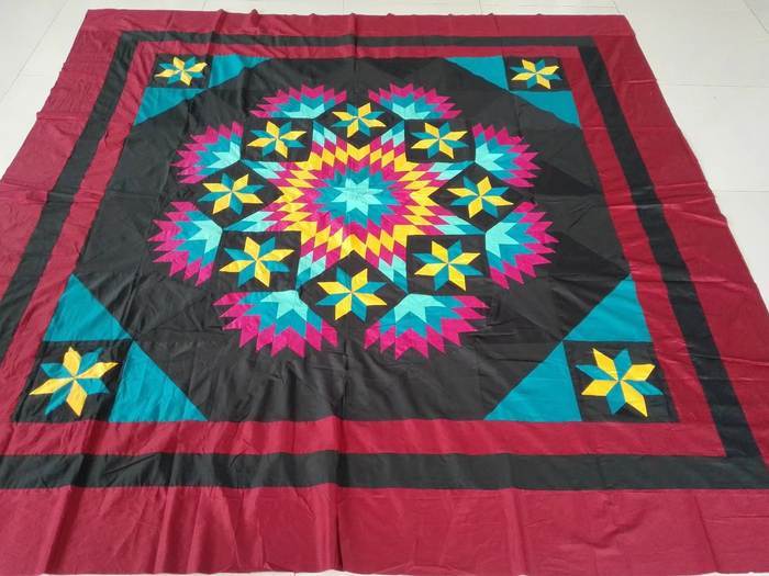 Machine Pieced Queen size Patchwork quilt top #J-126