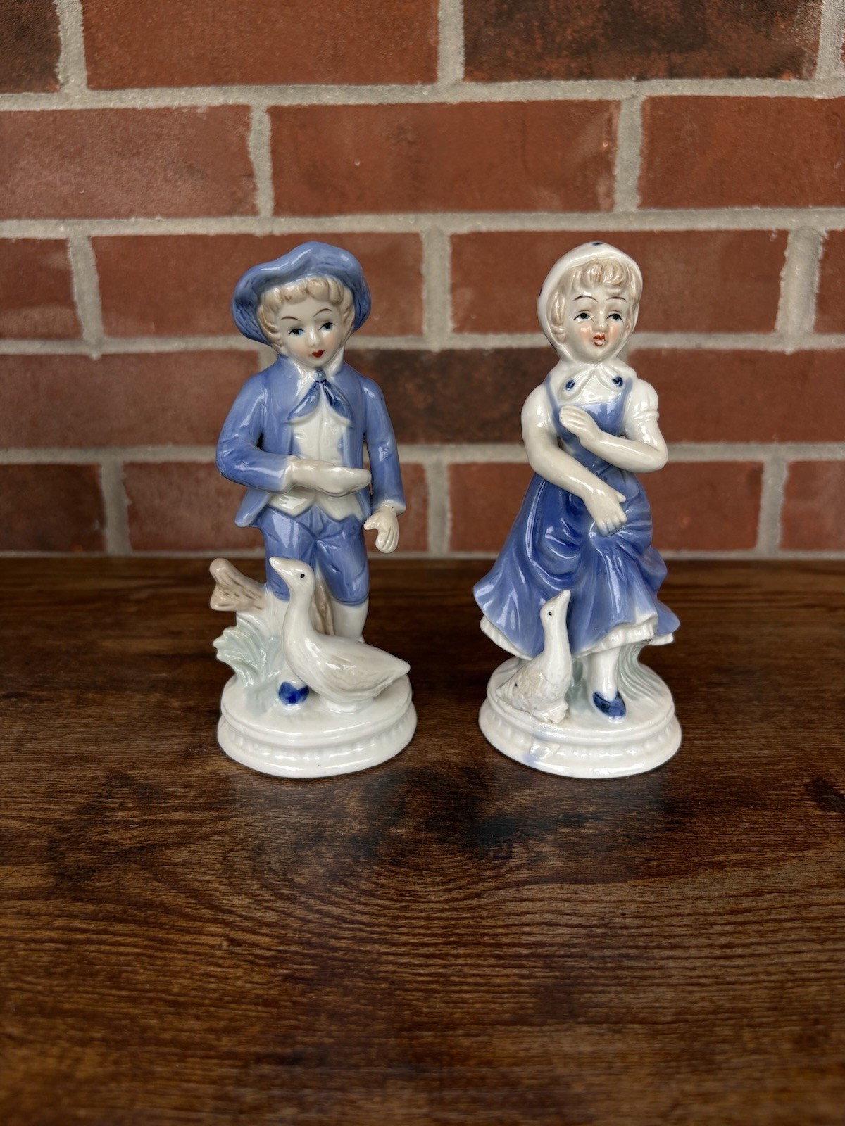 Dutch Figurines with Swans Set of 2 Ceramic Porcelain Vintage