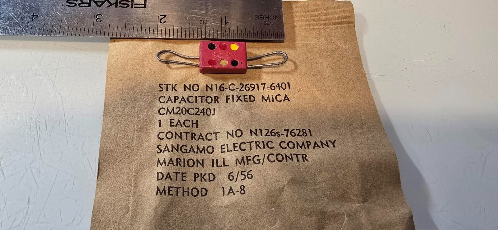 (25) US ARMY / SANGAMO CAPACITORS CM20C240J 5910-00-101-4708