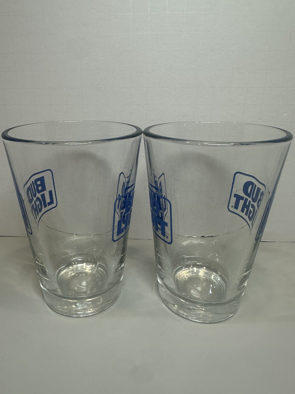 NEW Bud Light Beer Logo Set of 2 Small 4″ Pub/ Bar Glasses, Libbey Duratuff 10oz