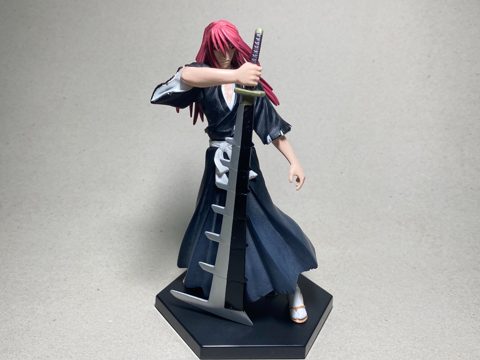 Abarai Renji(H4.8″)Bleach Characters Styling Bandai 2005 Collection Figure Toy.