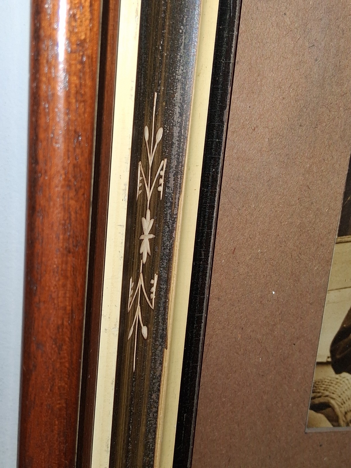 Antique Victorian Shadow Box Frame. Walnut And Gesso